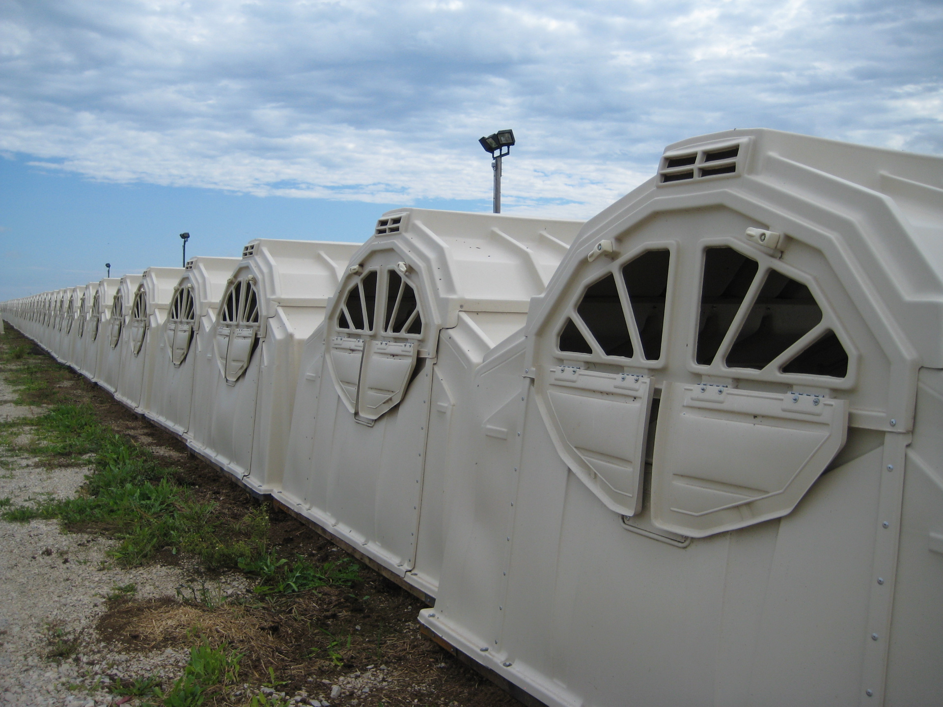 Long row of MultiMax hutches from the rear